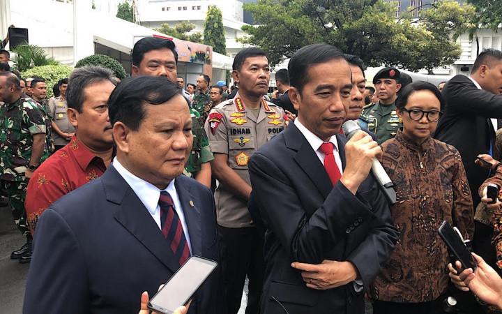 Jokowi Instruksikan Prabowo Memperkuat Diplomasi Pertahanan