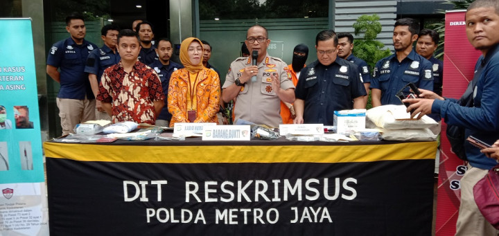 Polisi Tangkap Dokter Ilegal Asal Tiongkok