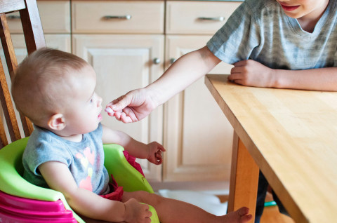 5 Tanda bahwa Anak Anda Membutuhkan Terapi Makan