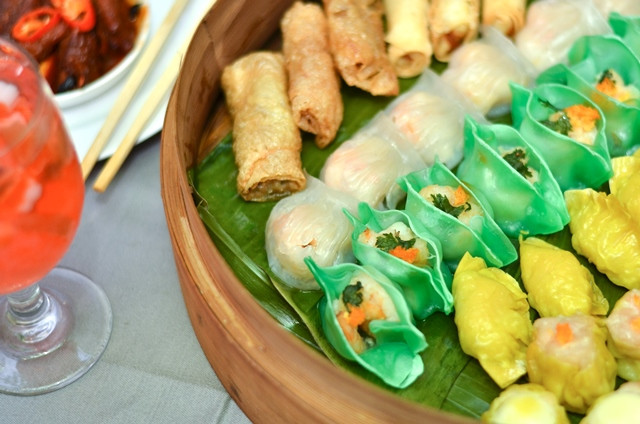 Digoda Kenikmatan Hangatnya Dimsum
