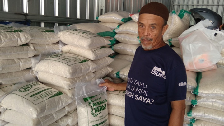 Tanpa Bayaran Demi Kemanusiaan