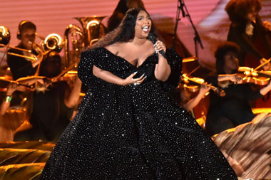 Lizzo Buka Grammy Awards 2020: Malam Ini untuk Kobe Bryant