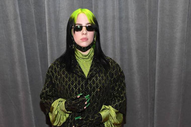 Billie Eilish Persembahkan Grammy Buat Peracik Musik di Kamar Tidur