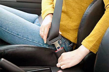 Jangan Asal Pasang Sabuk Pengaman, Nyawa Taruhannya