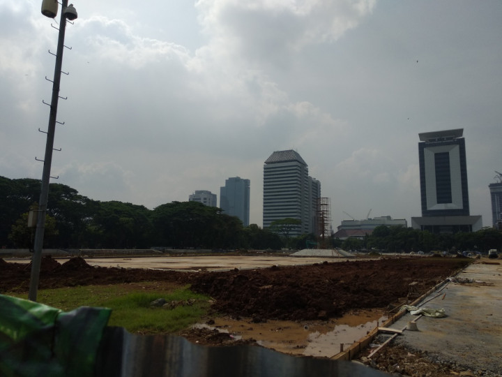 Revitalisasi Monas Berhenti Hari Ini