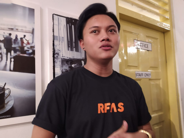 Bentuk Dukungan Rizky Febian untuk Yura Yunita