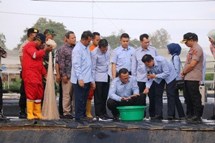 Menteri Kelautan Sebut Potensi Budi Daya Udang di Jepara Besar