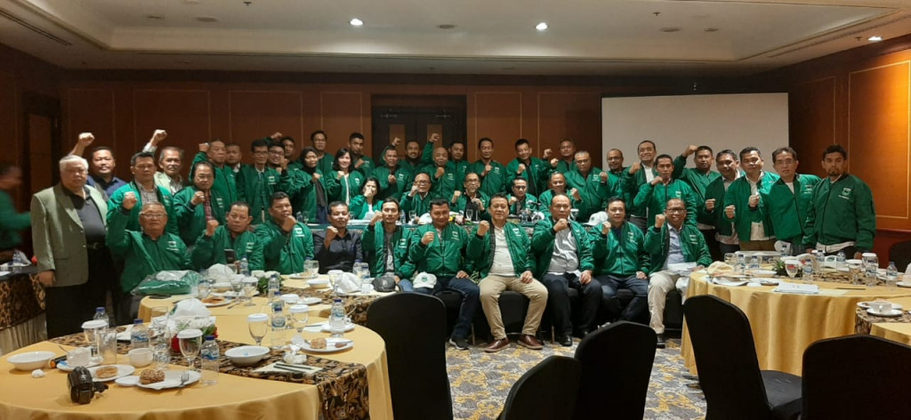 Pertemuan Pengprov yang mendukung Hj. Triwatty Marciano menjadi Caketum Pordasi (Ist)