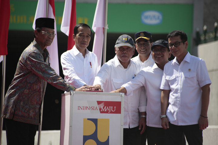 Jokowi Resmikan Underpass Bandara YIA