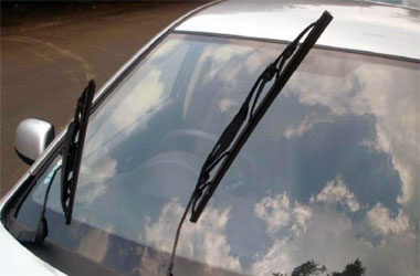 Pilih Wiper Jenis Frame atau Framless?