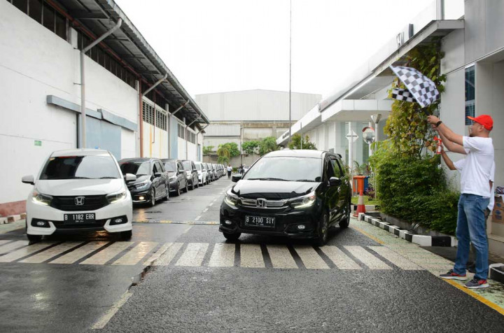 Cara Honda Sosialisasi Pentingnya Mobil Irit