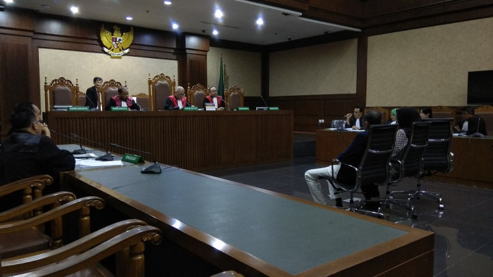 Mirawati Bantah Tudingan Jaksa Soal Izin Perawatan Wajah