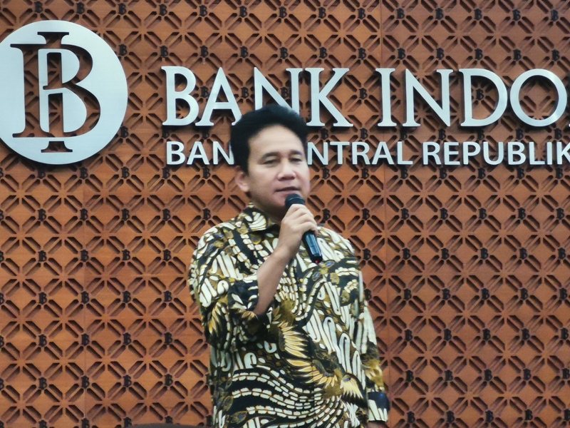 Mirza Adityaswara, Direktur Utama Lembaga Pengembangan Perbankan Indonesia (LPPI) periode 2020-2023. Foto : Medcom. 