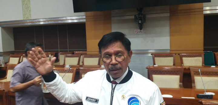 Menkominfo Bakal Blokir Ponsel Ilegal