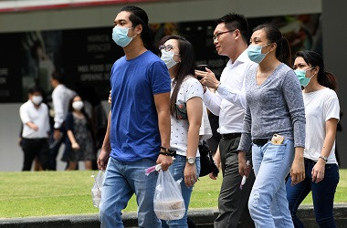 Singapura Tingkatkan Level Siaga Virus Korona