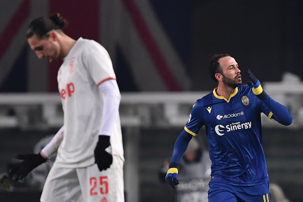 Verona Tekuk Juventus Lewat Drama VAR