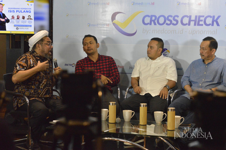 Diskusi Cross Check, Menimbang Kombatan ISIS Pulang