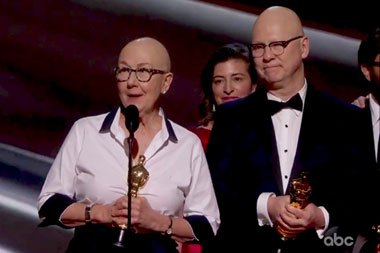 Film yang Diproduksi Obama, American Factory Menang Dokumenter Terbaik Oscar