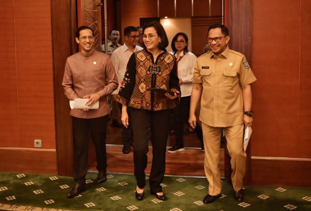 Sah, Dana BOS Ditransfer Langsung ke Rekening Sekolah