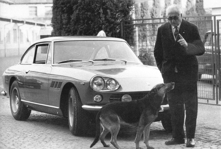Ferrari 330 GT yang Melegenda dan Bersejarah