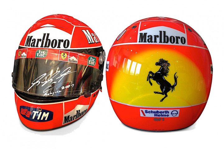 Helm Bekas Michael Schumacher Diprediksi Laris Hampir Rp900 Juta