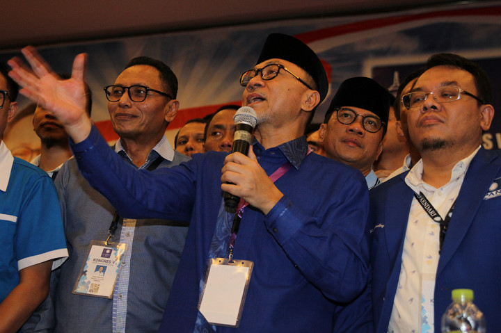 Zulkifli Hasan Kembali Jadi Ketua Umum PAN