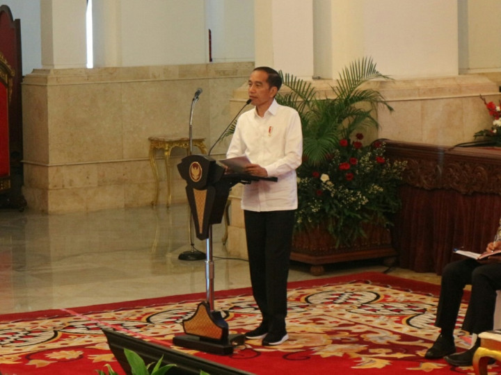 Impor Baja Disebut Membuat Indonesia Defisit Neraca Perdagangan