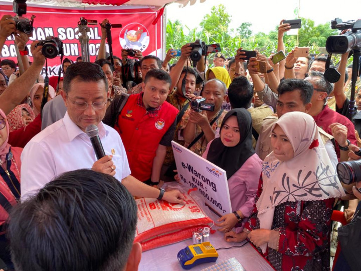 Program Sembako Murah Dinilai Lebih Baik dan Lengkap