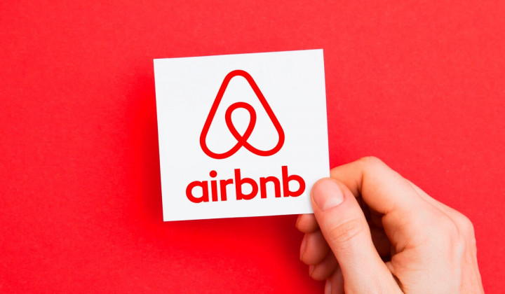Berencana Lepas Saham, Airbnb Justru Merugi