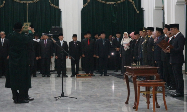 Setiawan Wangsaatmaja Dilantik Jadi Sekda Jabar