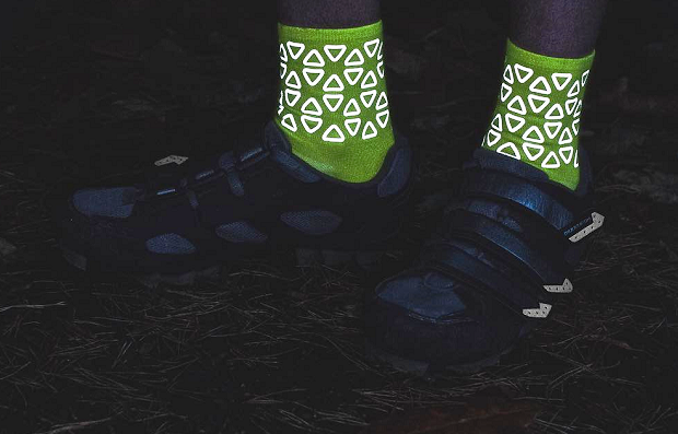 Ada lengkungan, pelindung tumit, serta bahan mesh di bagian depan yang berfungsi membuat kaki bernapas sehingga nyaman dipakai. (Foto: Dok. Instagram/@arribrite)