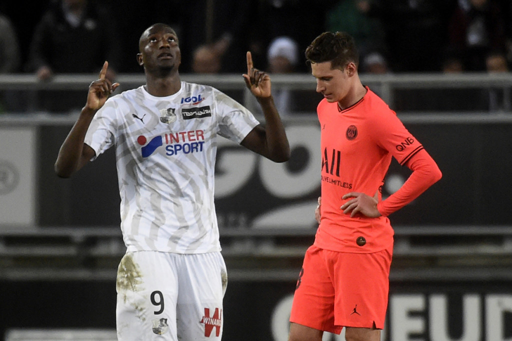 PSG Ditahan Imbang Amiens 4-4