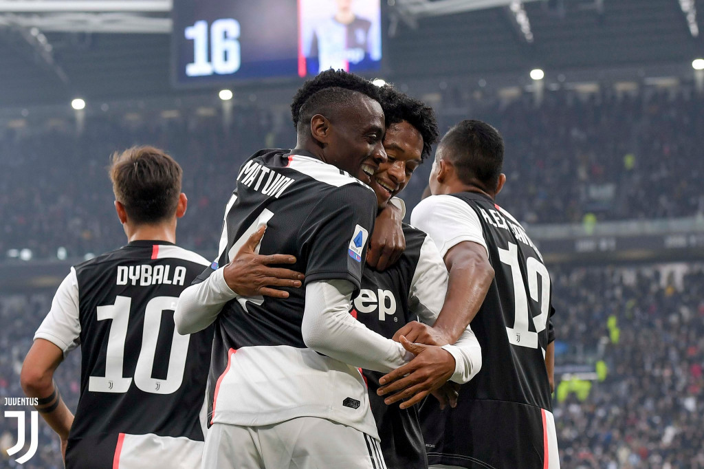 Para pemain Juventus merayakan gol ke gawang Brescia (Twitter/Juventus)