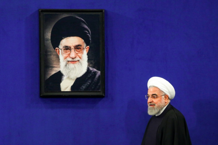 Iran Tegaskan Tak Akan Tunduk kepada Amerika Serikat