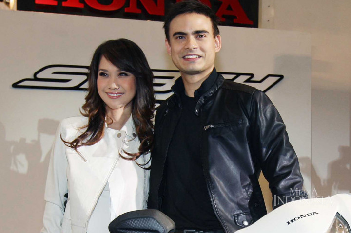 Ashraf Sinclair Meninggal Dunia karena Serangan Jantung