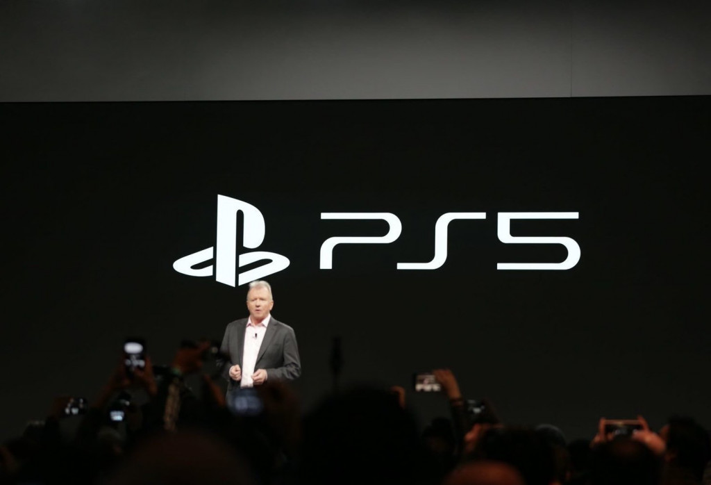 Pengumuman logo PS5. (Engadget)