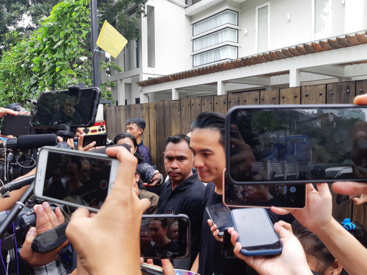 Masih Bertemu Kemarin, Daniel Mananta Kaget Ashraf Sinclair Meninggal