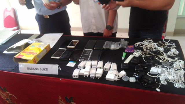 Petugas Kebersihan Selundupkan Narkoba dan Ponsel ke Lapas Banceuy