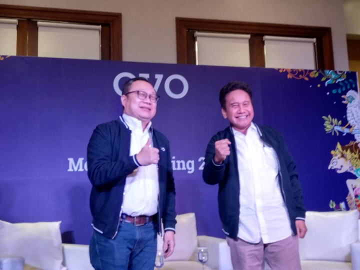 Mantan Pejabat BI Resmi Berseragam Presiden Komisaris OVO