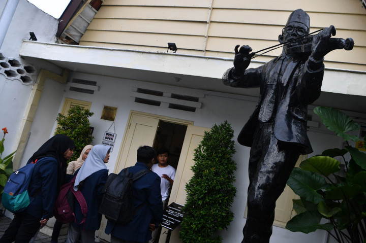 Kunjungi Museum WR Supratman di Surabaya