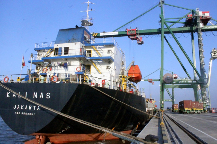 Asosiasi Nilai <i>Omnibus Law</i> Permudah Izin Kepelabuhan