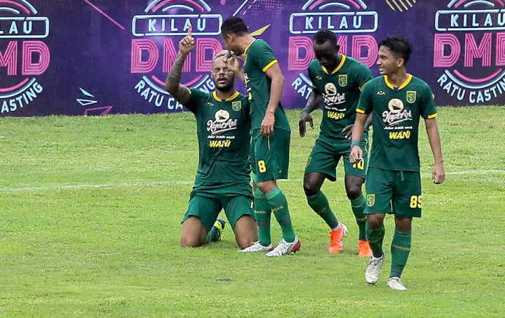 Susunan Pemain Persebaya vs Persija: Evan Dimas Starter