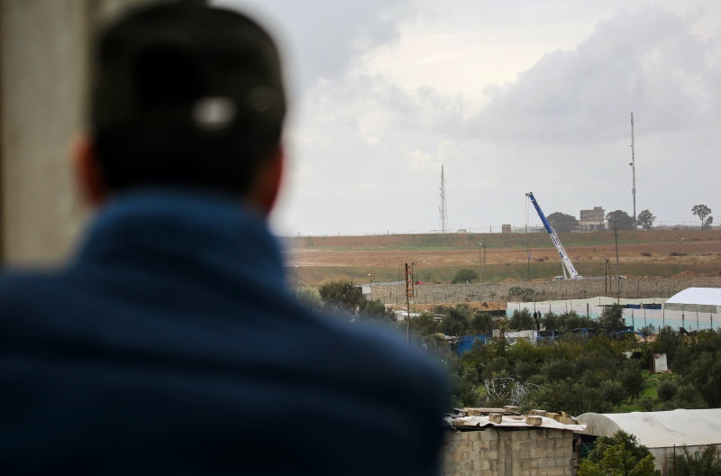 Pembangunan tembok beton oleh Mesir di sepanjang jalur perbatasan Gaza sudah dimulai. Foto: AFP