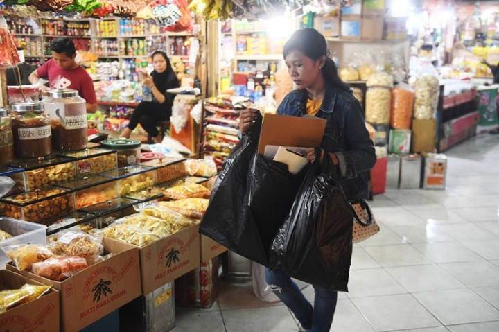 Industri Tolak Penerapan Cukai Kantong Plastik