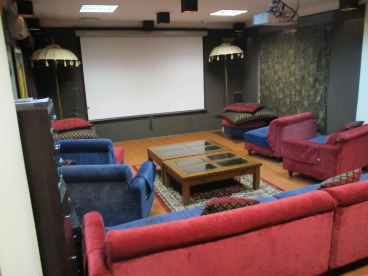 Cinecenter, Bioskop Alternatif Baru di Selatan Jakarta
