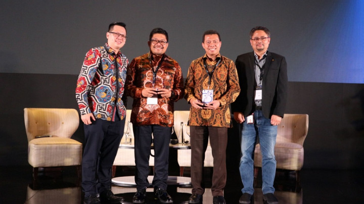 Perkuat Transparansi, Dirjen Bea Cukai dan IBM Pasang TradeLens