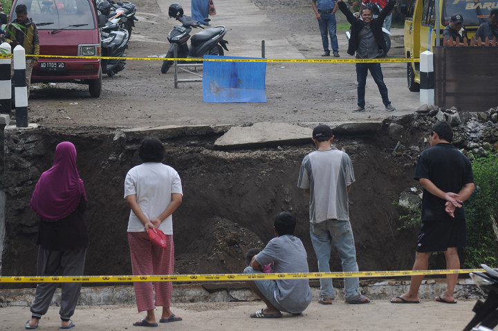 Jembatan Penghubung Desa di Boyolali Ambruk