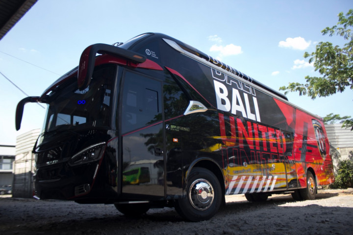 Sensasi Menumpang di Bus Official Bali United