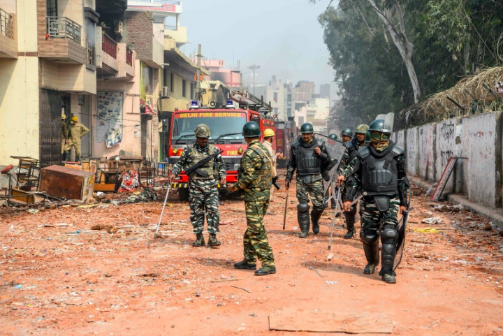 Pejabat India Didesak Berlakukan Jam Malam Usai Kerusuhan