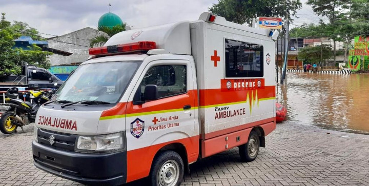Komunitas Suzuki Tanggap Bencana Banjir Jakarta